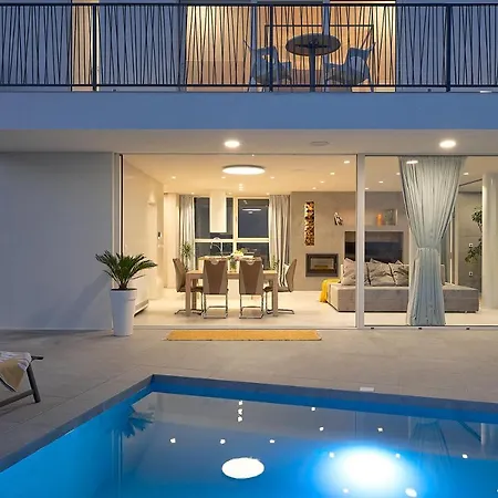Villa Design Clavis-brand New With A View