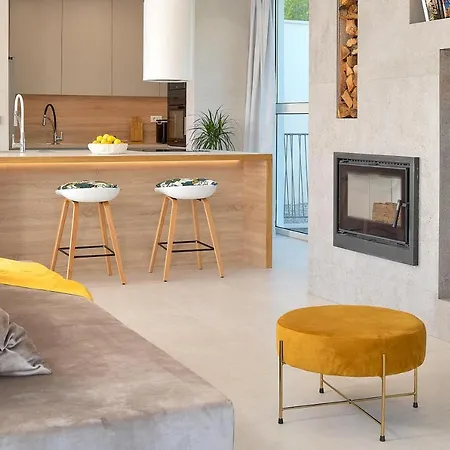 Design Clavis-brand New With A View *