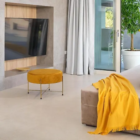 Design Clavis-brand New With A View