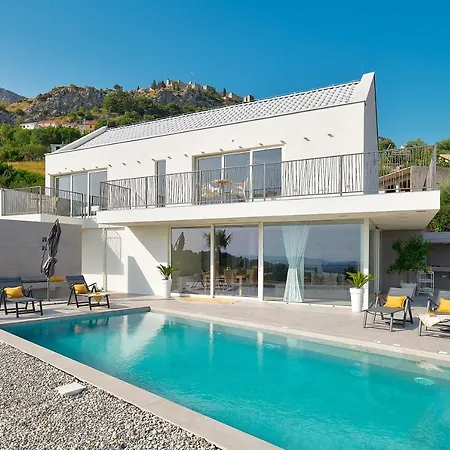 Design Clavis-brand New With A View Villa Klis
